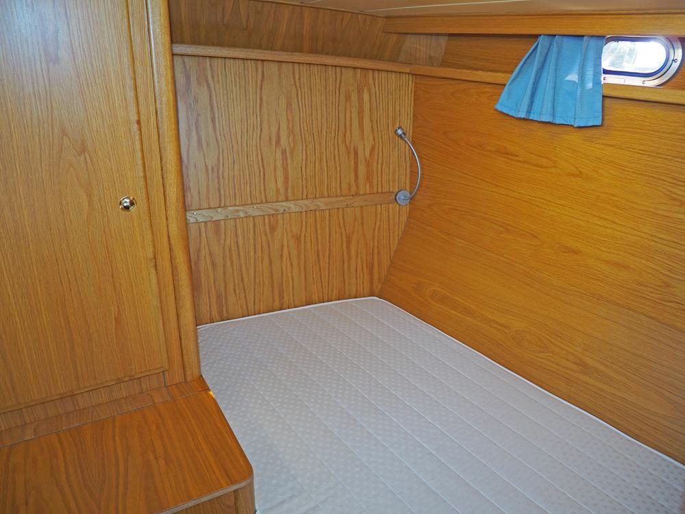 Aft cabin, Accommodation